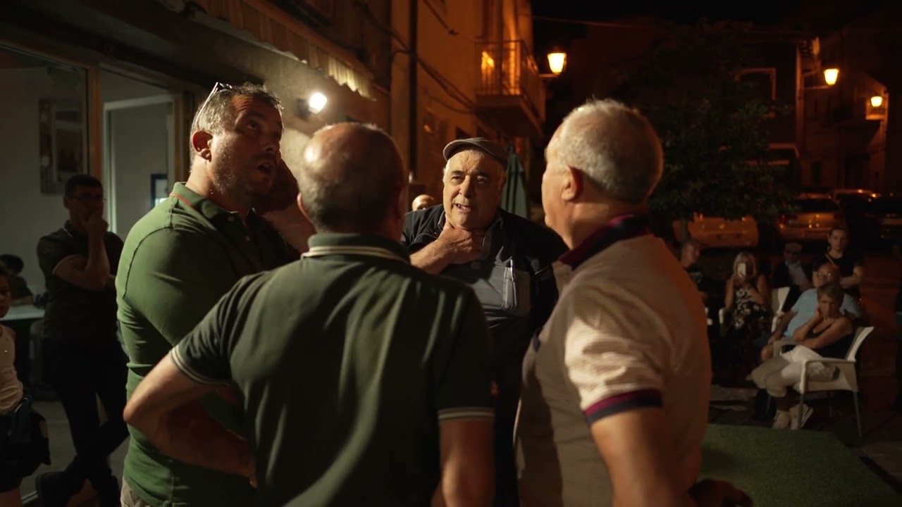 Tenore Padre Luca de Patada - Sèria, coru andende e mutos - “ che chi esseret de ràndine tempesta”