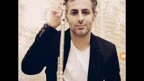 Bach, Suite b minor , Rondo , for flute and string orchestra