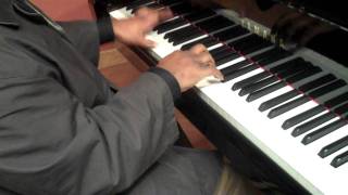 Video thumbnail of "Booker T. Jones & The MG's - Green Onions (Piano Improv)"