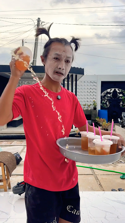 Nak Bego Jual Es Teh Manis