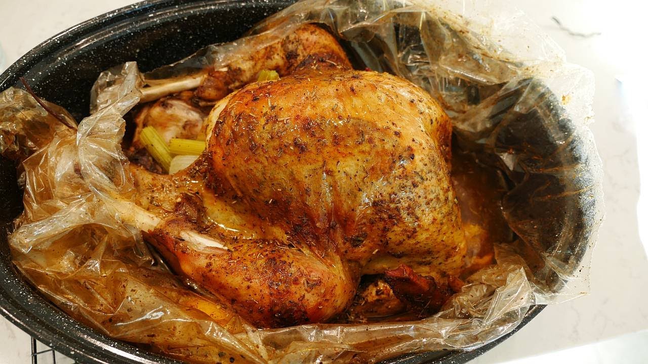 How to roast a turkey in an oven bag for flavorful, juicy meat - The  Washington Post