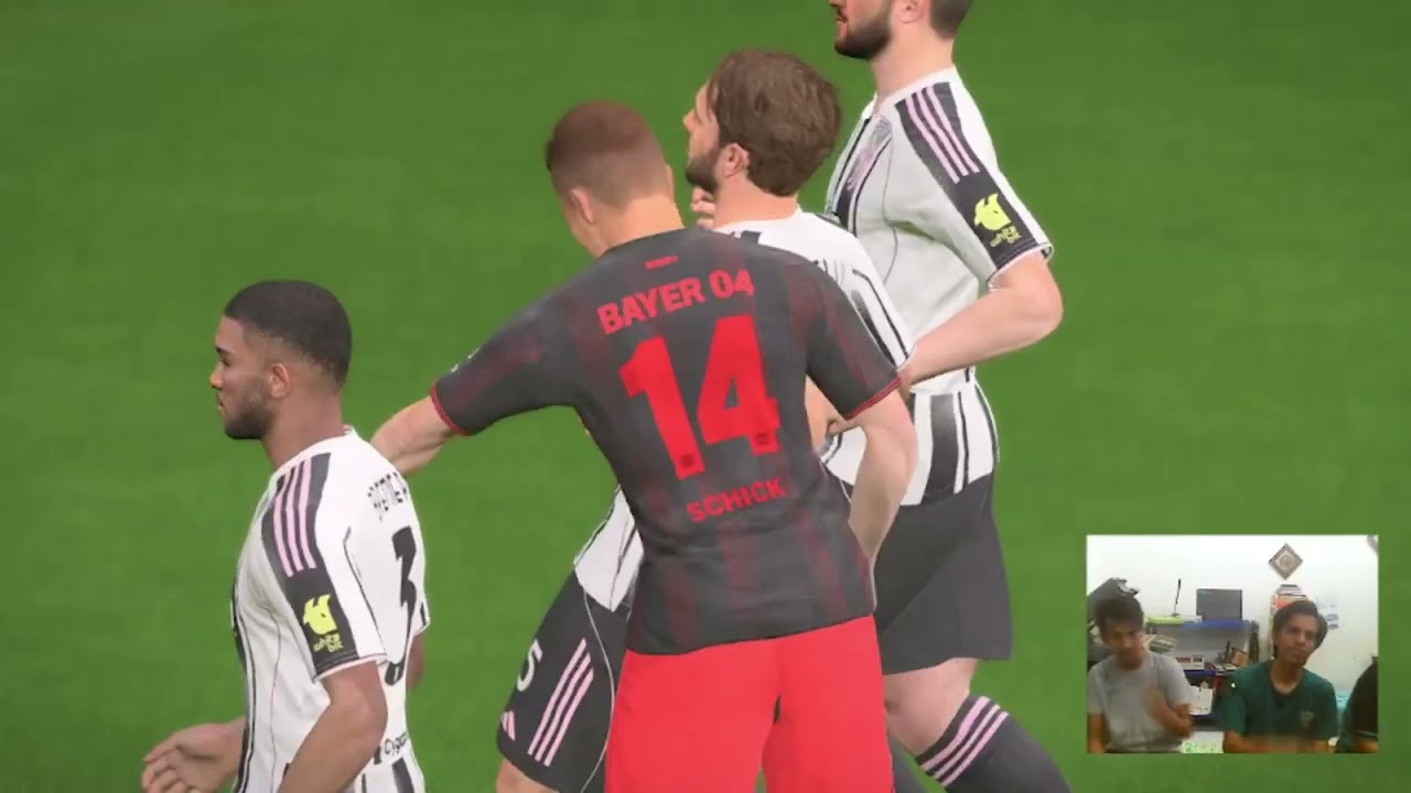 PES 2017 | Bayer Leverkusen VS Juventus | Pertahanan Kokoh Dari Serie A