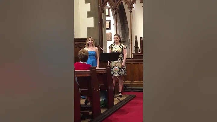 Flower Duet - Lakme - Sang by Sarah Carlin and Sam...