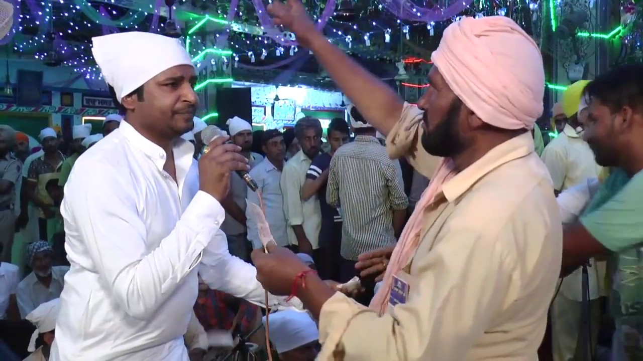 Kamli walea sohnea by vineet khan bro Kamal Khan at Dargah Peer Bheekham Shah Ji