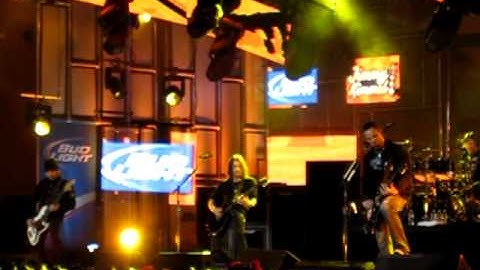 AlterBridge - Isolation - Live at Jimmy Kimmel 4.25.11