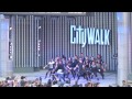 Skyler Sharp performing with The Mob at Universal City Walk