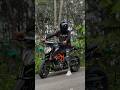 #automobile #motorcycle #motovolgger #bikelover #rider #shorts#ktmduke390modified #kawasaki10r #1vs4