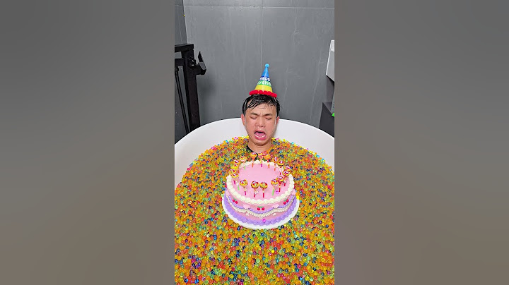 Don't take my birthday cake!🧁🎂🍬🍧😜😅😂