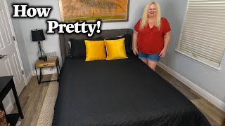 🛏️✨ Bedsure Queen Size Quilt Set – Soft, Lightweight & Stylish! 🖤