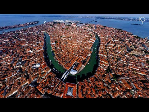 Video: Mengapa Venice berada di atas air?