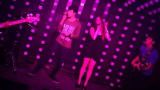 Download Lagu Mr. Peter no Audrey - Moving Like Jagger (Part. Gabi Tasso) MP3