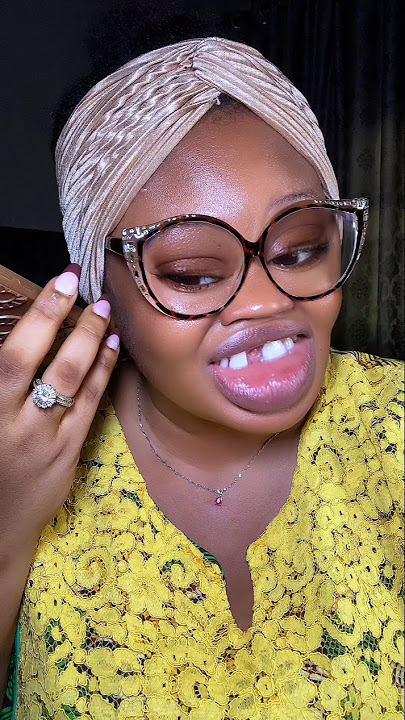 just mind ya sef ooo 🤣🤣🤣#shortsafrica #youtubeshorts #shortsviral #viralshorts #comedy