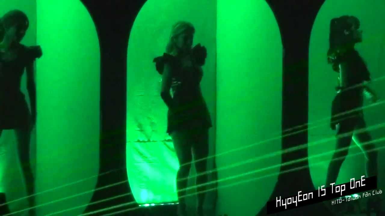 HITO Fancam - 효연(Hyoyeon) 131012 Paparazzi in SG Indoor Stadium (GG 3rd concert tour)