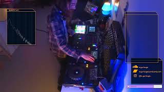 Techno hybrid DJ set with Akai Force