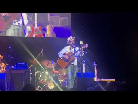 AJ Croce, Operator (That’s Not The Way It Feels), Knoxville, 3/14/26. #ajcroce #jimcroce #operator 