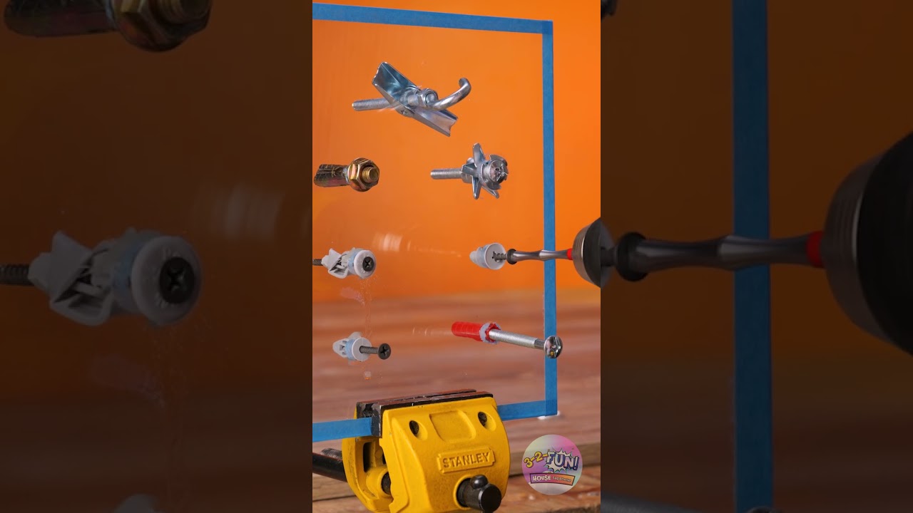壁のプラグの秘密に迫る！🧱🔧