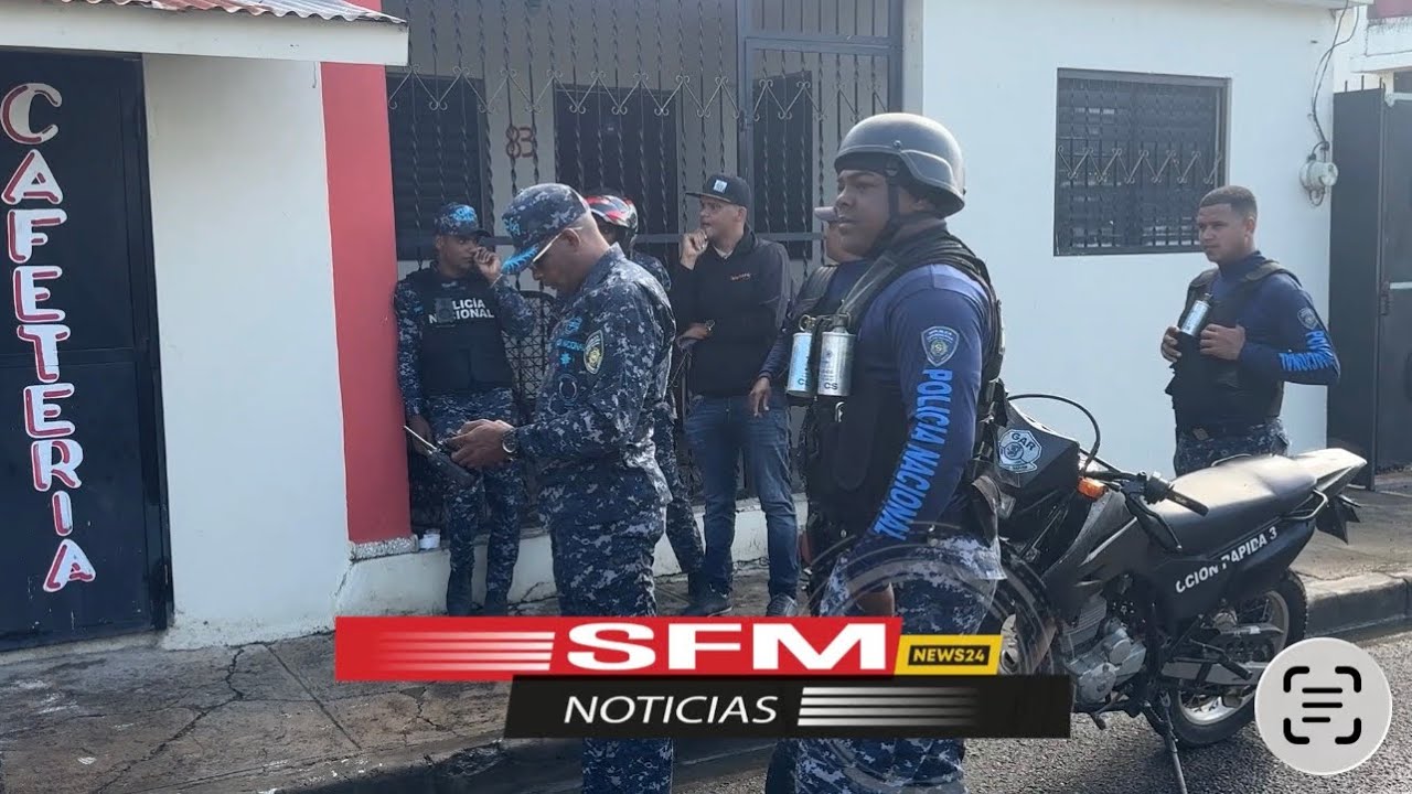 A ahora mismo SFM politécnico Manuel maria Castillo.Esto está pasando con los estudiantes y policía.