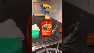 Zep Commercial Cleaner and Degreaser Citrus Scent 1 Gal Bottle