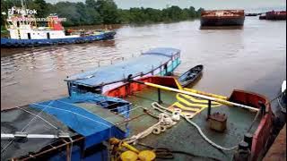 Story WA KEREN kapal laut tug boat melambung