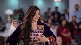 Yasna dance on shah faroq song ze mrema mrema رقص زیبای یسنا#freefire دختر افغان رقص قشنگ دختر مقبول