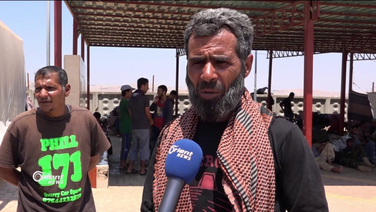 وصول دفعة من مهجري القنيطرة لمركز الإيواء المؤقت في مخيم ساعد