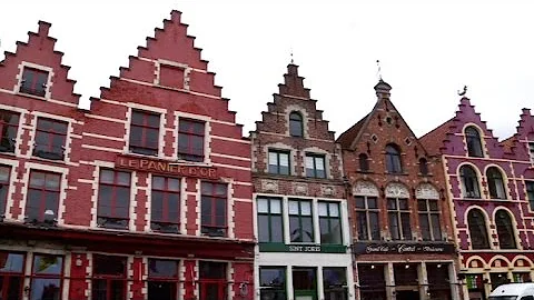 Comment est née la ville de Bruges ?