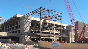 Steel Beam Raising at Terminal 3 – Time-Lapse Video (Short Version)