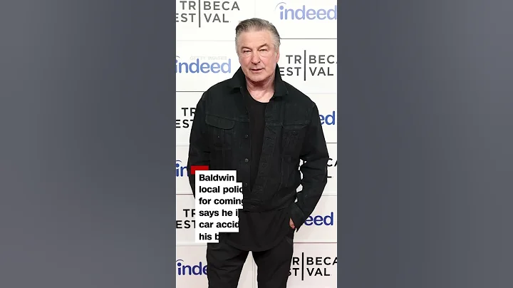 Alec Baldwin involved in single car crash
