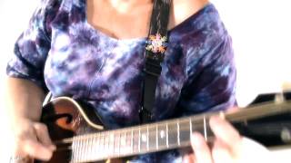 Saffire - The Uppity Blues Women - Bald Headed Blues - THE VIDEO chords