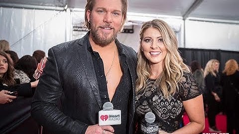 Complete Country: Craig Wayne Boyd On The CMA Red Carpet