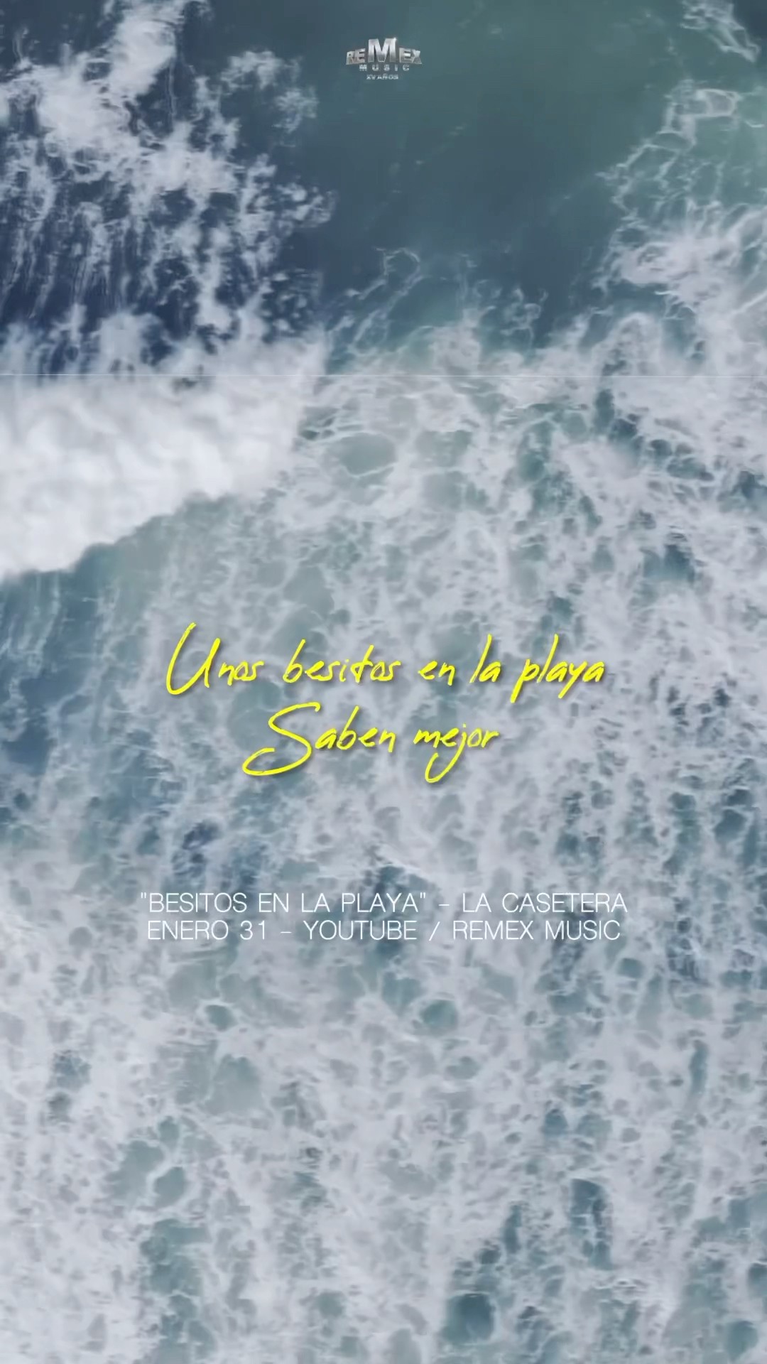 Uff... unos #BesitosEnLaPlaya saben mejor ?? Este vierne lo nuevo de La Casetera esta por llegar