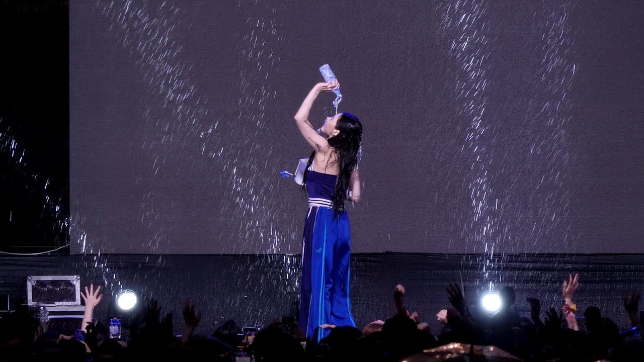 폭우속 흠뻑쇼... HyunA '잘나가서 그래' | 신한대 | 220525