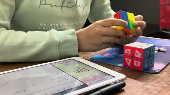 I learned how to solve a 2x2x2 rubik’s cube Blindfolded!!