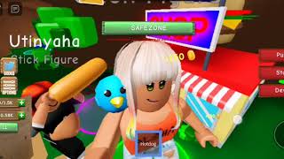 Играю в Roblox симулятор Manching Masters