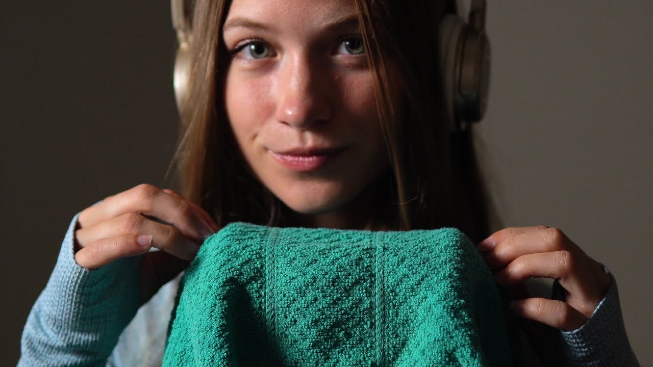 [ASMR] 1 Hour Of TINGLY Ear Scratches 🎧 For Fast, Deep Sleep 💤