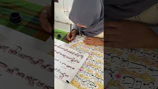 pake pena apa itu ya? #unik #art #faktaunik #tutorial #kaligrafiklasik #logo 😱