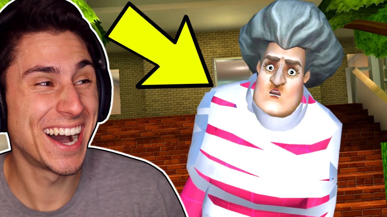 I Wrapped Her In TOILET PAPER! | Scary Teacher 3D