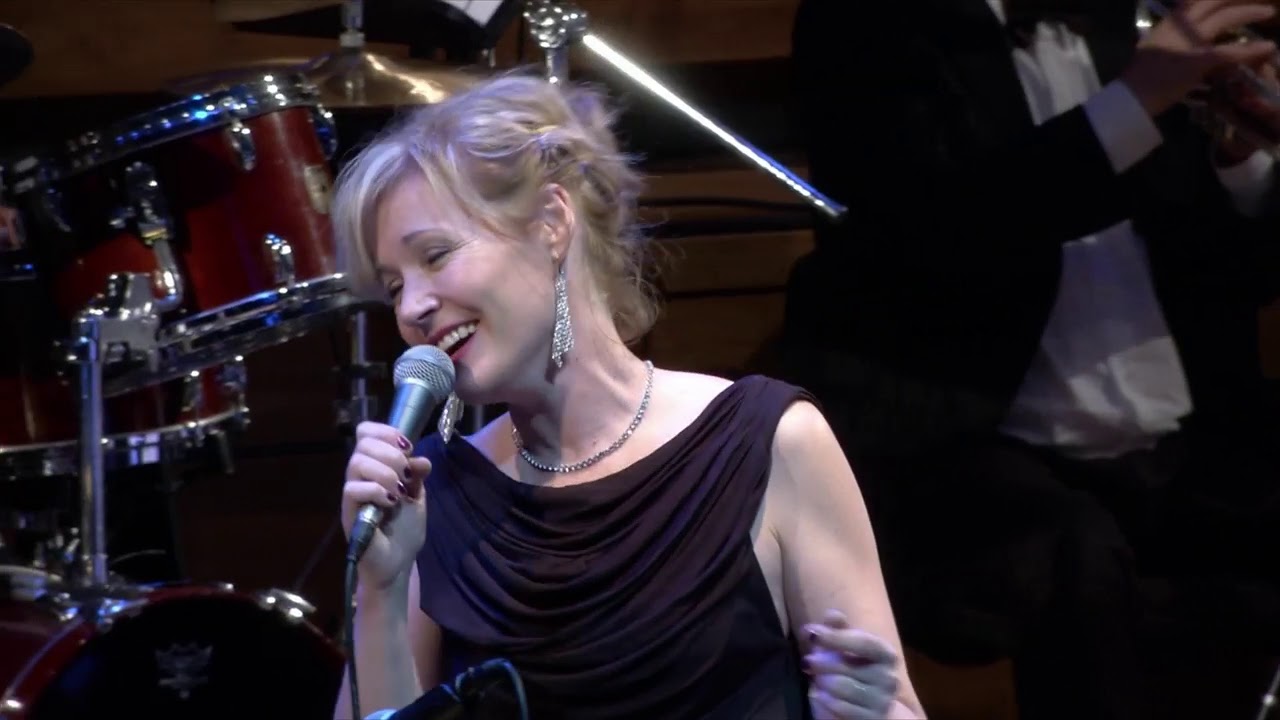 Paolo Tomelleri Big Band - La Mer (feat. Nicki Parrott)