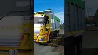 Lorry truck on speedbraker 😎😎 #shorts screenshot 5