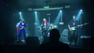 Video thumbnail of "Little Quirks perform "Life Wouldn't Be" at The 2022 Aussie BBQ in London"