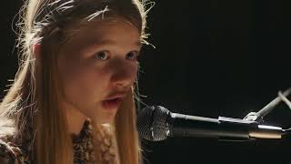 Конкурс игровых полнометражных фильмов screenshot 5