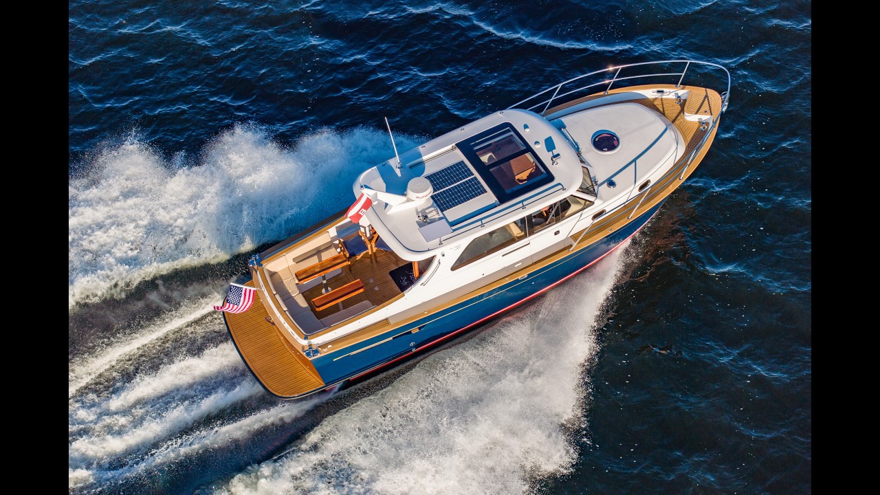 ⁣Duchy 35 Sea Trial: Cinematic 4K Drone Video & Performance Review