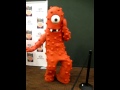 Yo Gabba Gabba - Muno dancing at VIP Meet and Greet