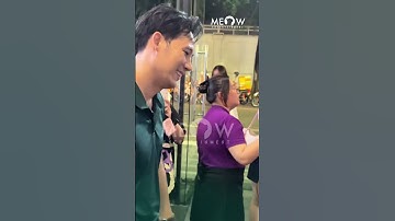 Thanh Thức cực phong độ được các chị em xin chụp hình rần rần khi đi cine tour phim Út Lan