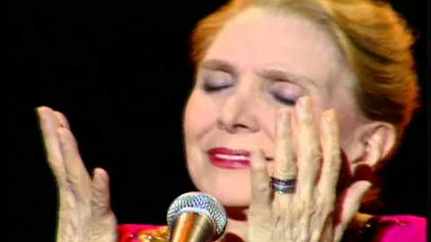 TODA UNA VIDA. MARA DOLORES PRADERA