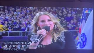 Caitlyn Smith performs the national anthem prior to @patriots at @vikings