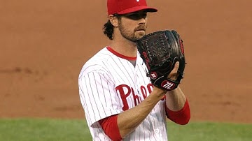 PIT@PHI: Hamels strikes out nine over seven innings