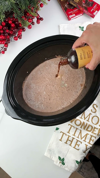 Crockpot Hot Cocoa ❄️ #shortsfeed #shortsvideo #shorts30 #shortsviral #ytshorts #youtubeshorts
