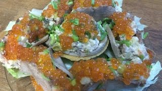 Салат столичный с красной икрой. Новогодняя закуска не как у всех) Салат столичный с красной икрой. Новогодняя закуска не как у всех)