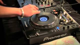 DJ Tutorial - FREE Riding The Pitch Lesson - Learn How To Become A DJ Fast